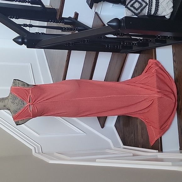 NWOT Free People Maxi Dress Coral Small Cut Out Back Side Vent Beautiful - Picture 6 of 8